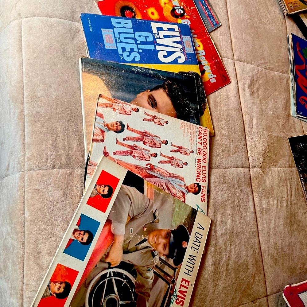 Elvis Presley Vinyl Record Collection